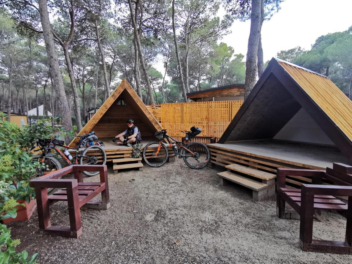 Riva Dei Greci Camping Village Метапонто Екстер'єр фото
