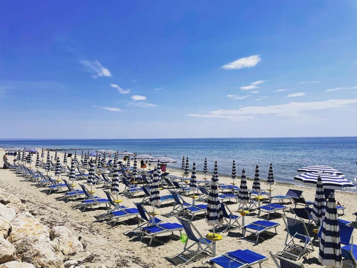 Riva Dei Greci Camping Village Метапонто Екстер'єр фото